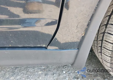 2008 Nissan Versa S/Sl z USA, uszkodzony, nr VIN 3N1BC13E08L354454